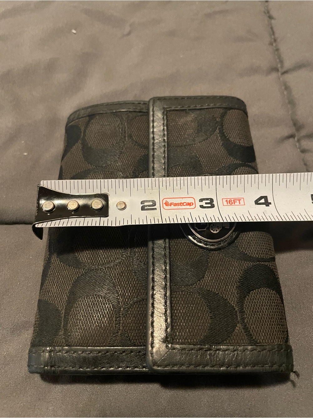 Vintage Coach Black Signature Canvas Trifold Wallet - Picture 9 of 10